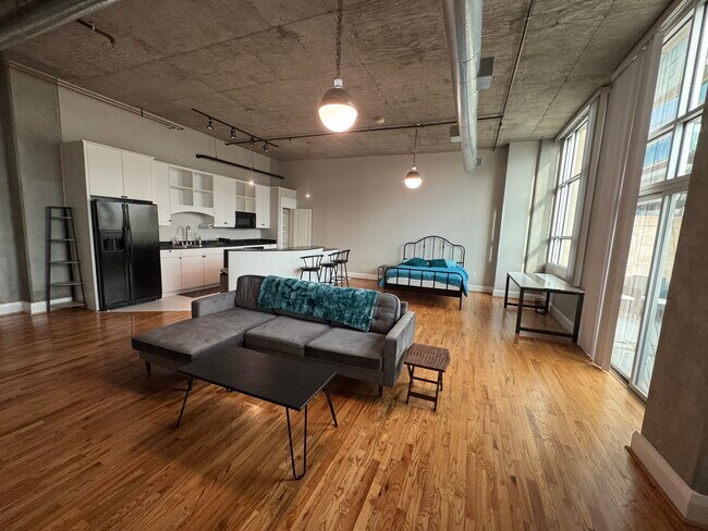 Foto del edificio - 1401 Calumet St
