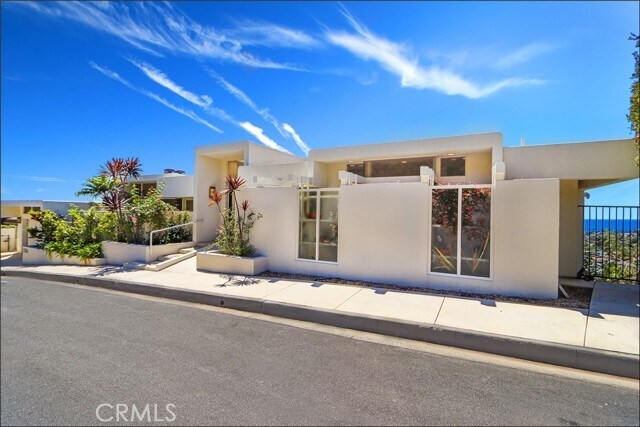 Foto principal - 1284 Coronado Dr