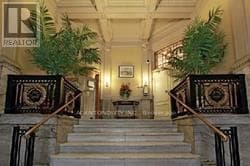 Photo du bâtiment - 73 Richmond St W