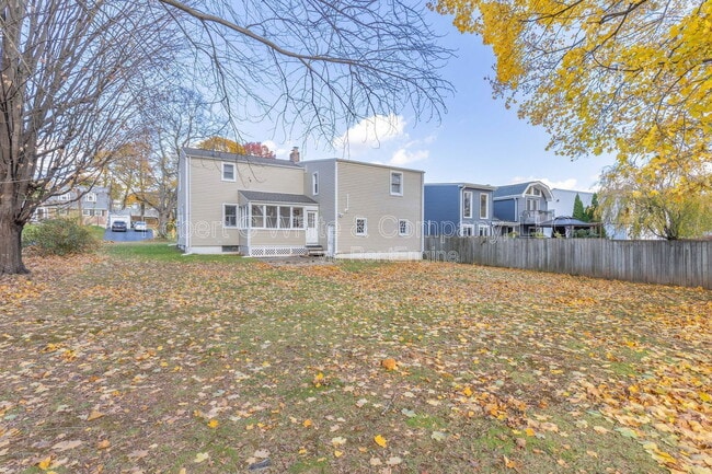 Building Photo - 99 Cheney Ln