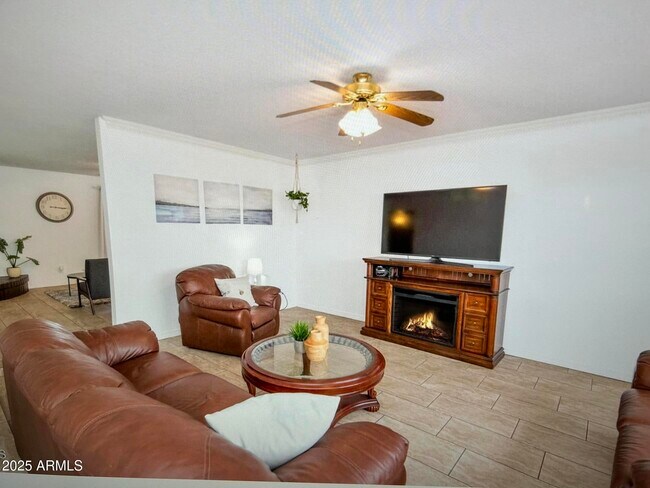 Building Photo - 4852 W Cochise Dr
