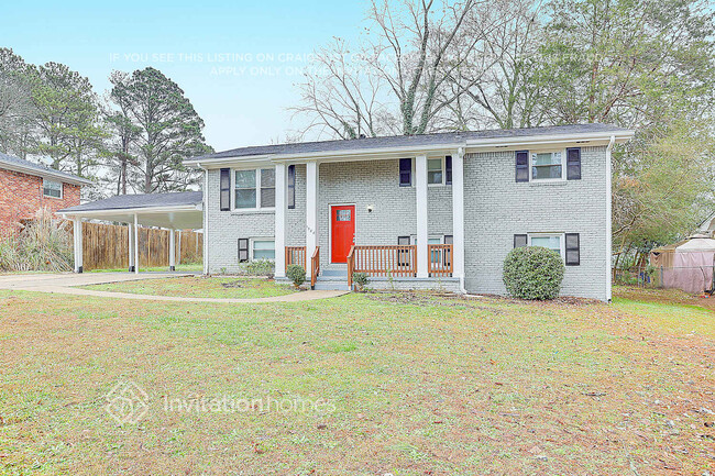 Foto del edificio - 1588 Hampshire Pl