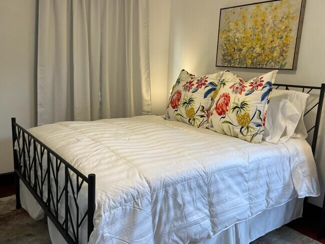 Foto del edificio - 730 E 3rd St