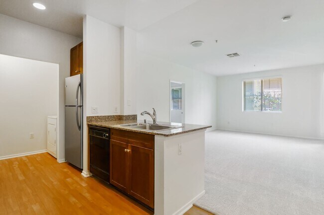 Foto del edificio - 2 br, 2 bath House - 1329 Scholarship