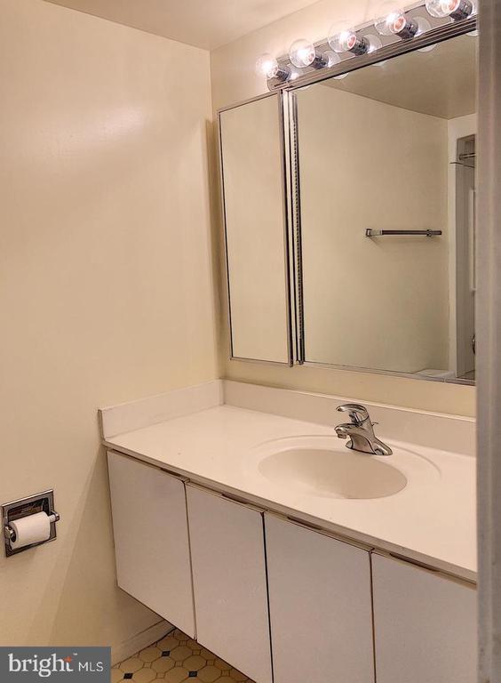 Foto principal - 900 N Stafford St