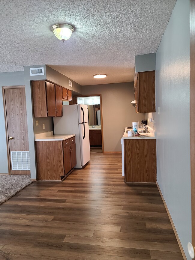 1 HAB Cocina - White River Mountain Apartments