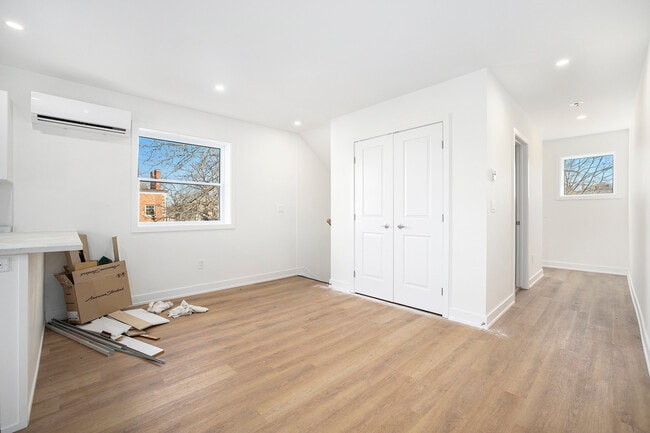 Photo du bâtiment - 131 Gore St E