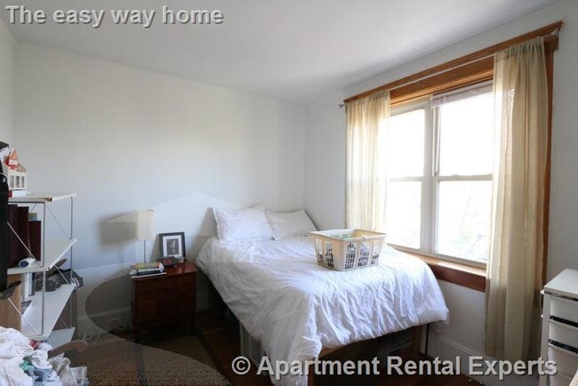 Building Photo - 99 Hancock St