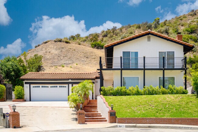 Building Photo - 901 Stewarton Way