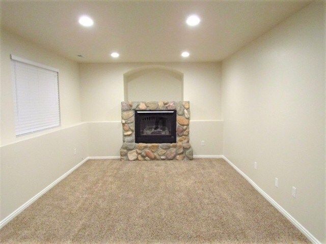 Building Photo - 15121 S Moab Way