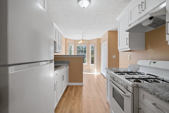 Foto del edificio - 7253 Crestside Dr