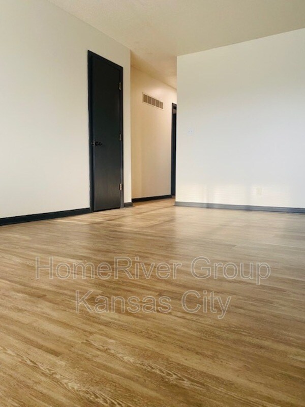 Foto del edificio - 1024 SW Kingscross Rd