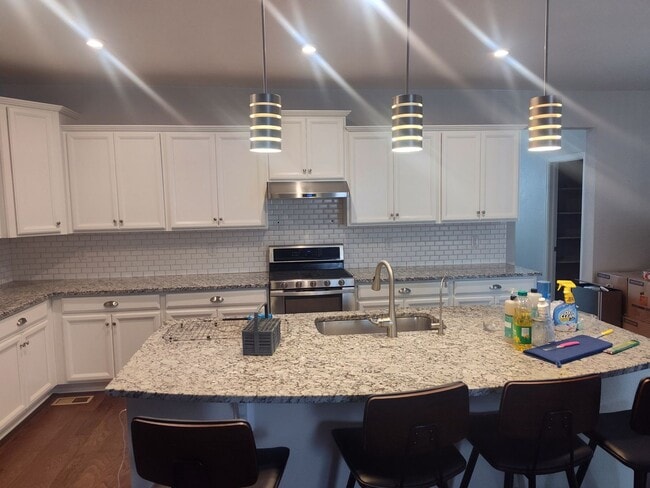 Photo - 4 bed home for rent in Thornton.