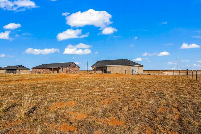Foto del edificio - Country Living In Roosevelt ISD!