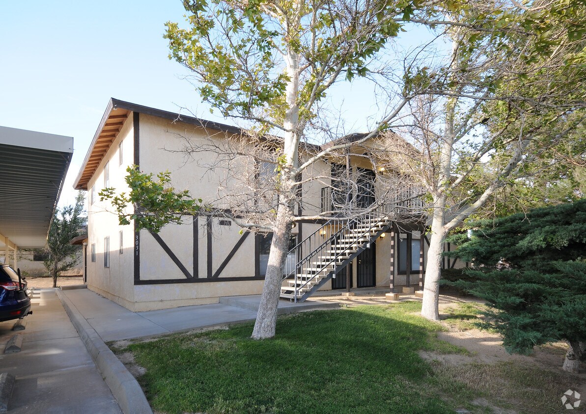 Foto principal - 3019-3101 Pat Ave