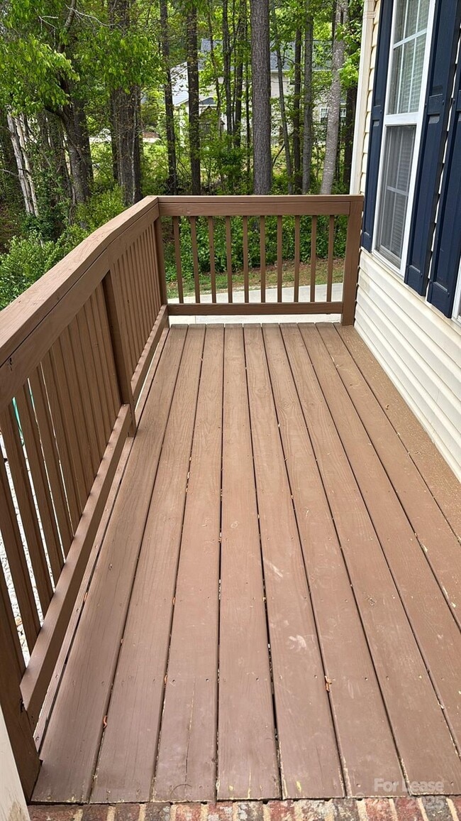 Foto del edificio - 3413 Mooring Pl