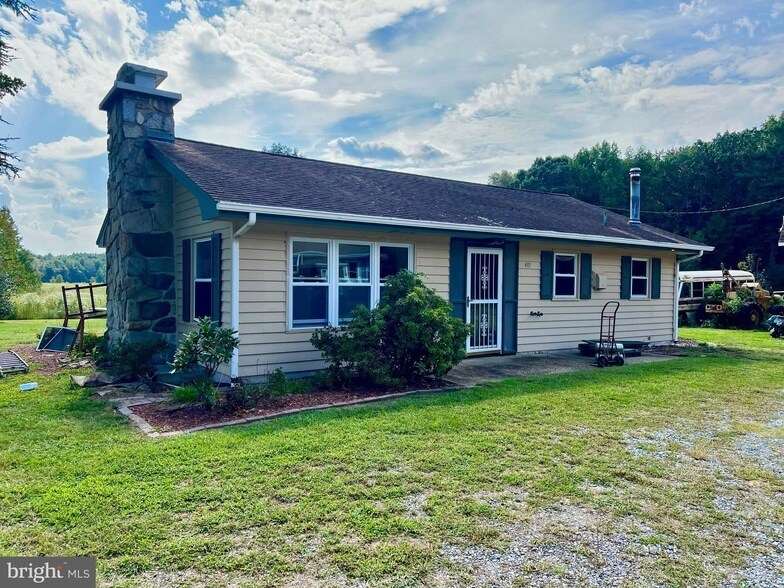 Primary Photo - 409 E Pittsfield St