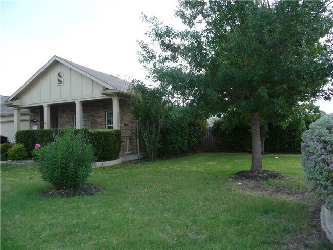 Building Photo - 155 Hoot Owl Ln S