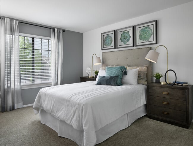 Furnished 2 Bedroom Model - River Oaks Apartments of Rochester Hills