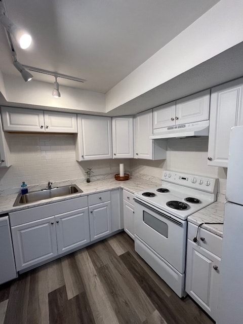 Building Photo - 3504 Beneva Rd