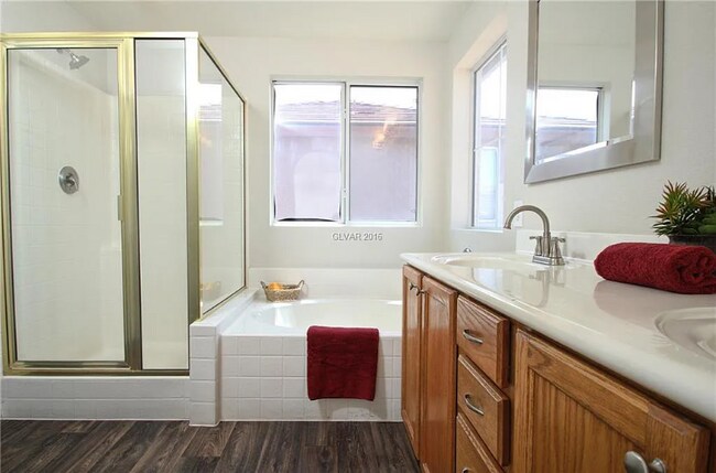 Foto del edificio - 979 Rye Creek Ct