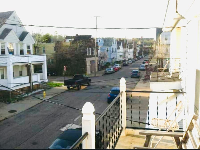 Photo - 1926 E 123rd St