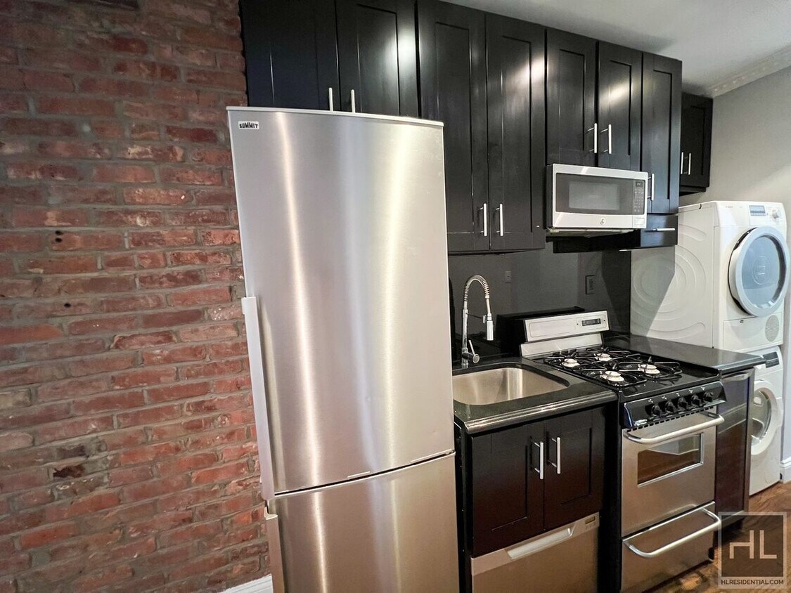 Foto del edificio - E 106TH ST.