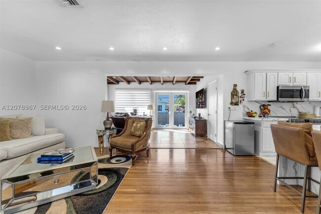Foto del edificio - 3110 SW 82nd Ave