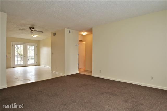 Building Photo - 223 Paradise Dr