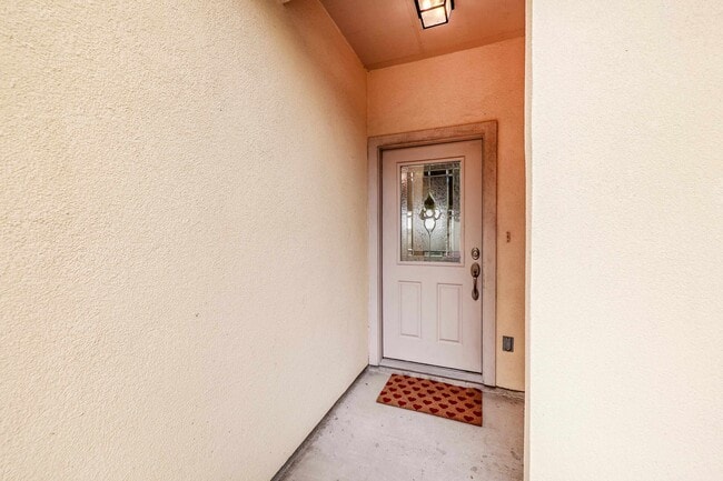Building Photo - 10510 Sandia Dr