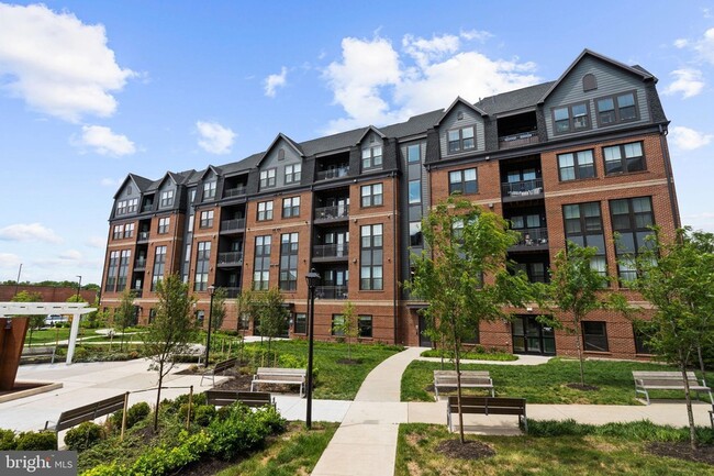 Photo - 3925 Fair Ridge Drive Unit 201 Apartment