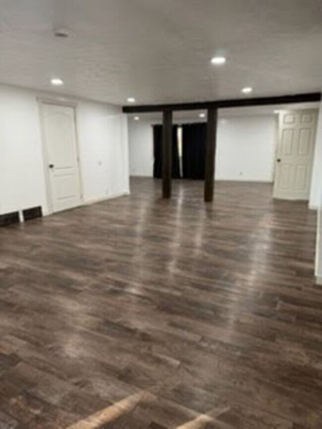 Foto del edificio - Remodeled 3-Bedroom, 2-Bathroom Home on – Near Blackman Lake - Wolcottville