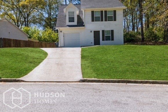 Primary Photo - 101 Pin Oak Trail