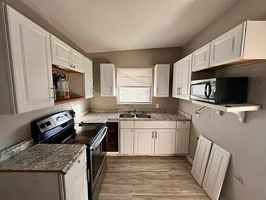 Foto del edificio - 3909 Marion St