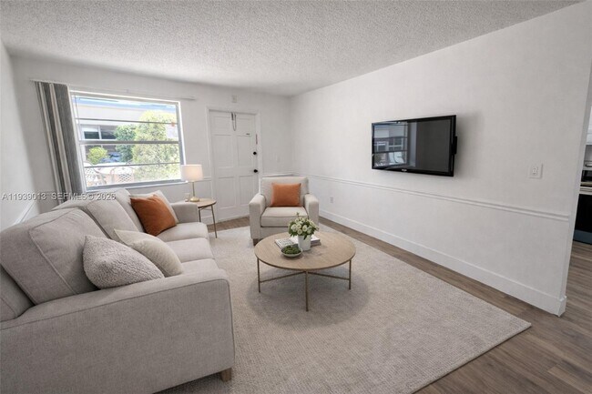 Foto del edificio - 415 NE 2nd St