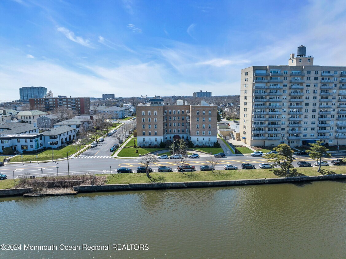 500 Deal Lake Dr Unit 4C (WINTER), Asbury Park, NJ 07712 Condo for