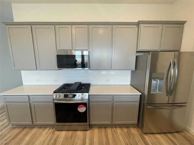 Building Photo - 5558 Amber Brook Ln