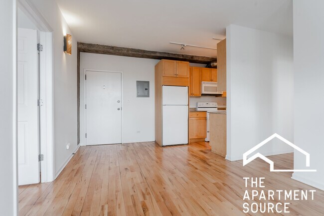 Building Photo - 4630 N Beacon St