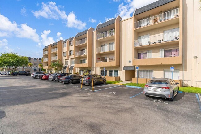 Building Photo - 7745 SW 86th St