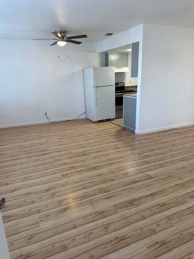Foto del edificio - 3634 Bellinger Ct