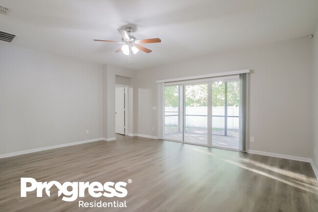 Building Photo - 430 Hefferon Dr