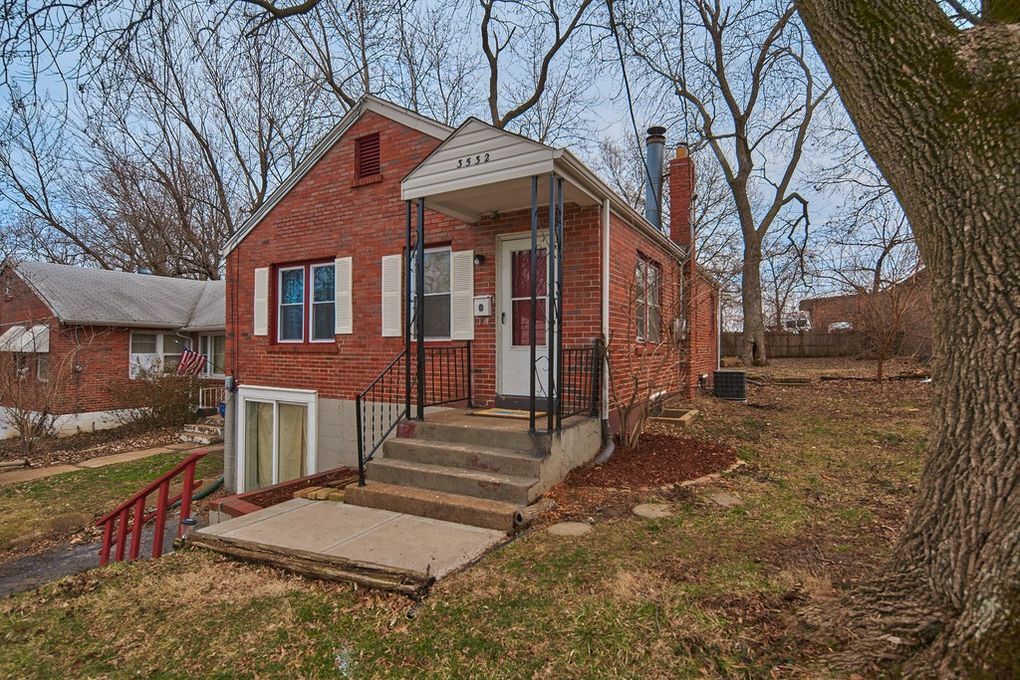 3532 Wismer Rd, Saint Ann, MO 63074 House Rental in Saint Ann, MO