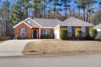Building Photo - 1215 Pinnacle Dr
