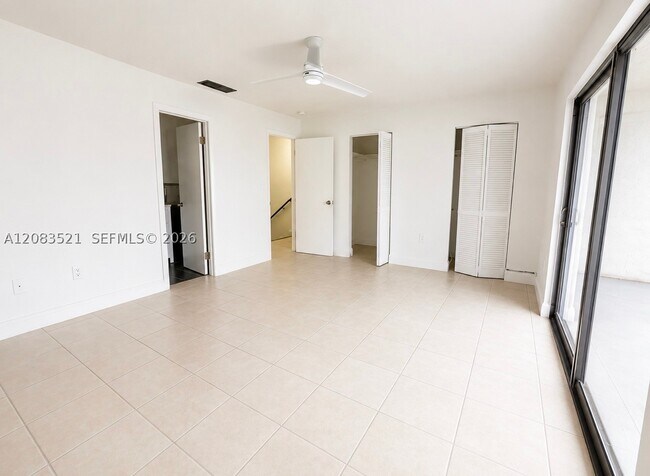 Foto del edificio - 14115 SW 66th St