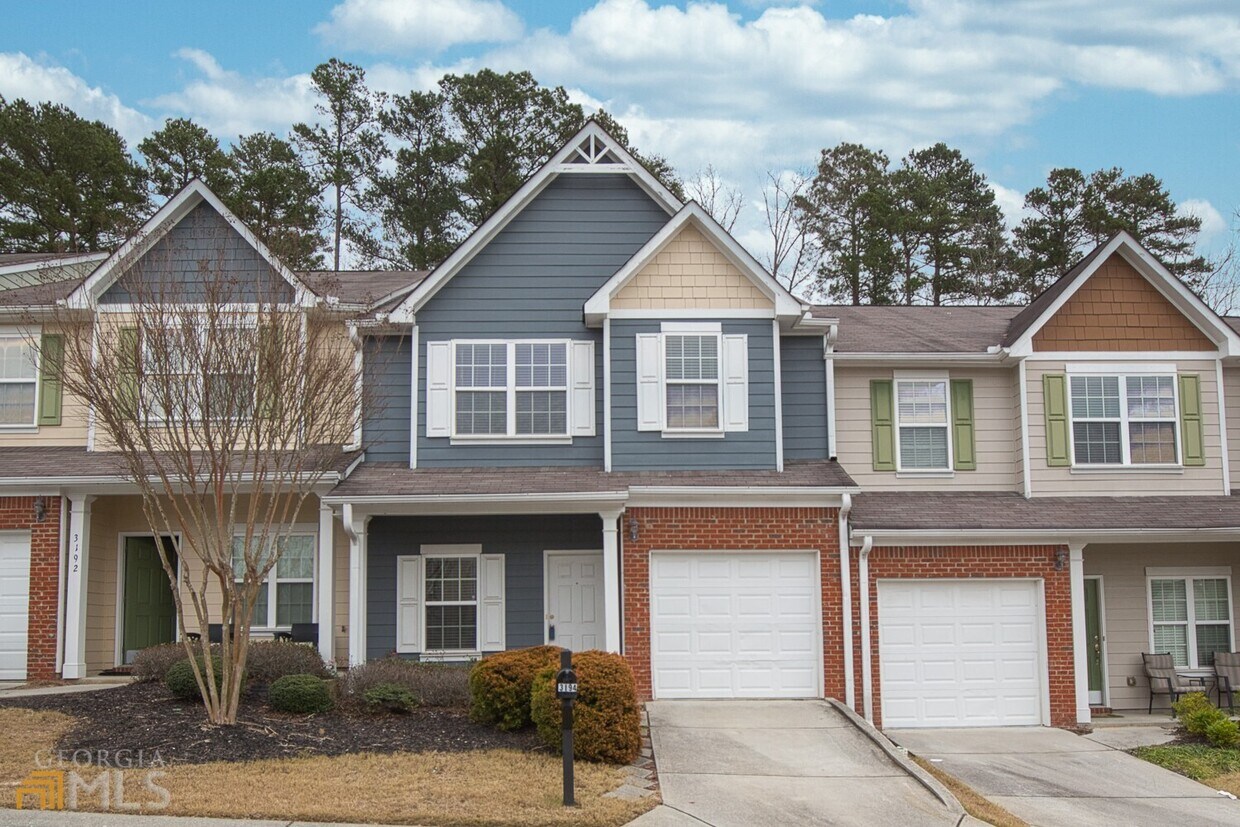 3194 Cedar Glade Ln NE, Buford, GA 30519 Townhome Rentals in Buford