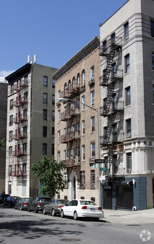 Foto del edificio - 535 Edgecombe Ave