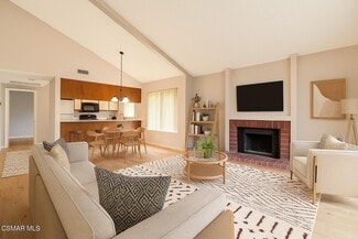 Building Photo - 460 Arbor Ln Ct