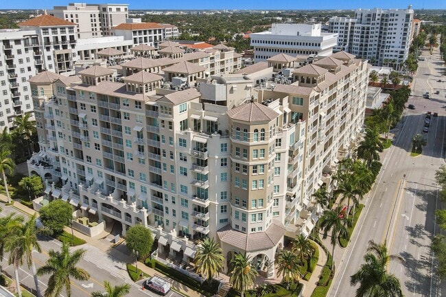 Foto del edificio - 99 SE Mizner Blvd