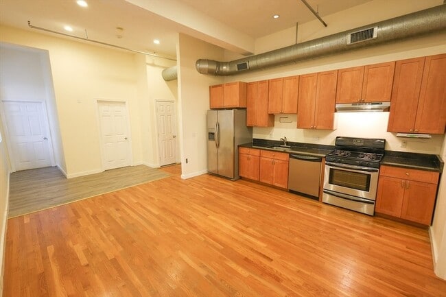 Photo - 960 Broadway Apartment