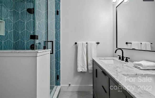 Foto del edificio - 3709 Sargeant Dr